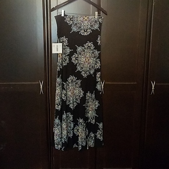 LuLaRoe Dresses & Skirts - LLR unicorn print Maxi